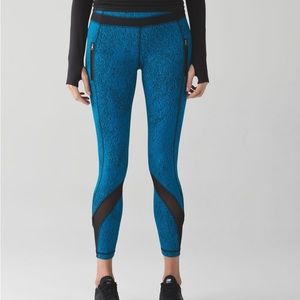 Lululemon Inspire Tight II